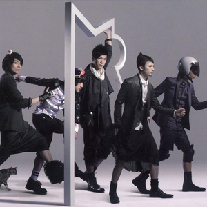 男人和女人日皮做爱男人爬女人身上舔皮图片视频
