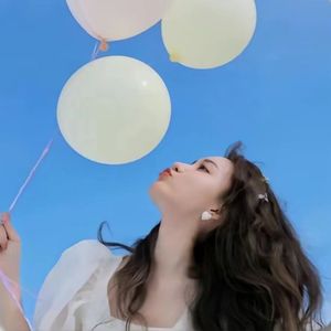 男人和女人日皮做爱男人爬女人身上舔皮图片视频
